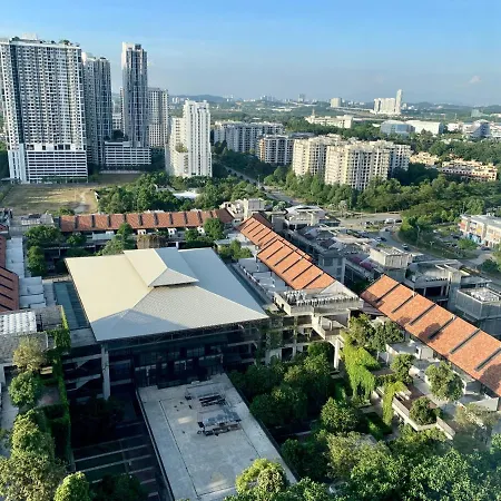 Cozy Tamarind Suites Cyberjaya Exterior photo
