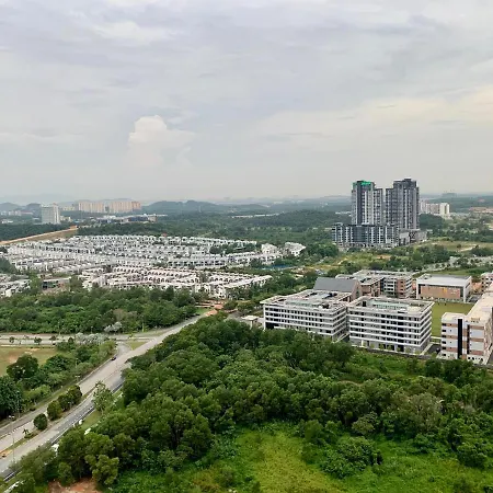 Cozy Tamarind Suites Cyberjaya Exterior photo